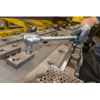 1/2" HiPer Feinzahn-Umschaltknarre  lang  Länge: 4